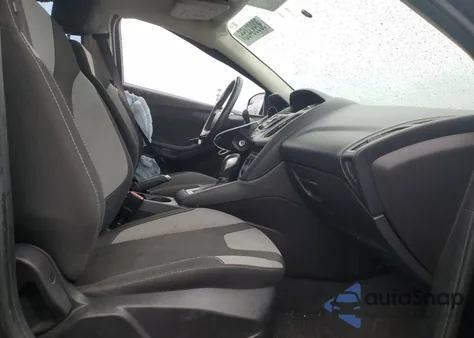 2014 Ford Focus Se z USA, uszkodzony, nr VIN 1FADP3F26EL246960